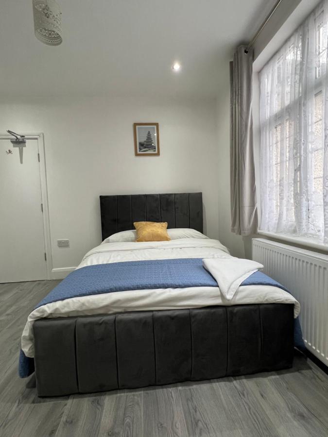 Starlet Property Wanstead Ngoại thất bức ảnh