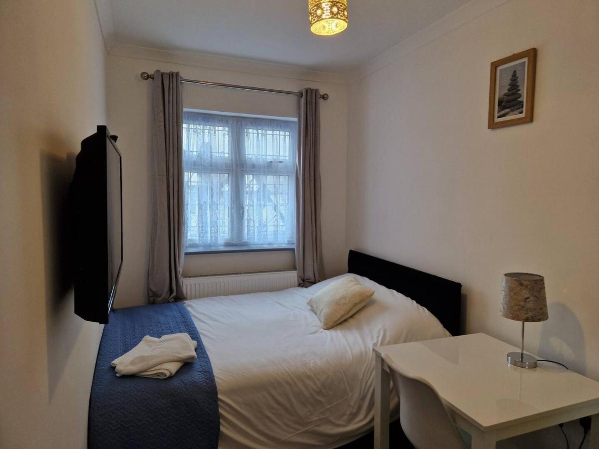 Starlet Property Wanstead Ngoại thất bức ảnh
