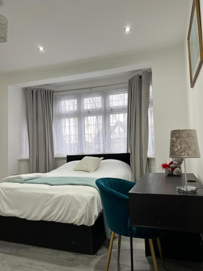 Starlet Property Wanstead Ngoại thất bức ảnh