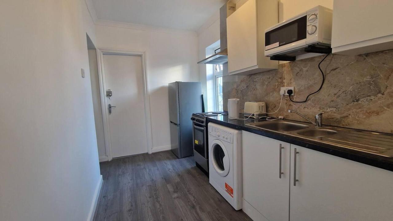 Starlet Property Wanstead Ngoại thất bức ảnh
