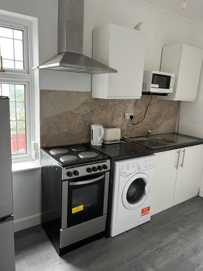 Starlet Property Wanstead Ngoại thất bức ảnh