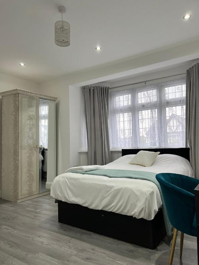 Starlet Property Wanstead Ngoại thất bức ảnh