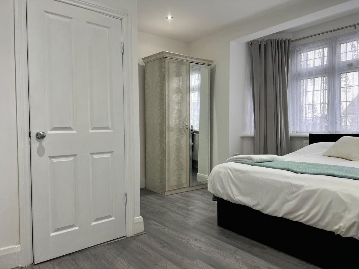 Starlet Property Wanstead Ngoại thất bức ảnh