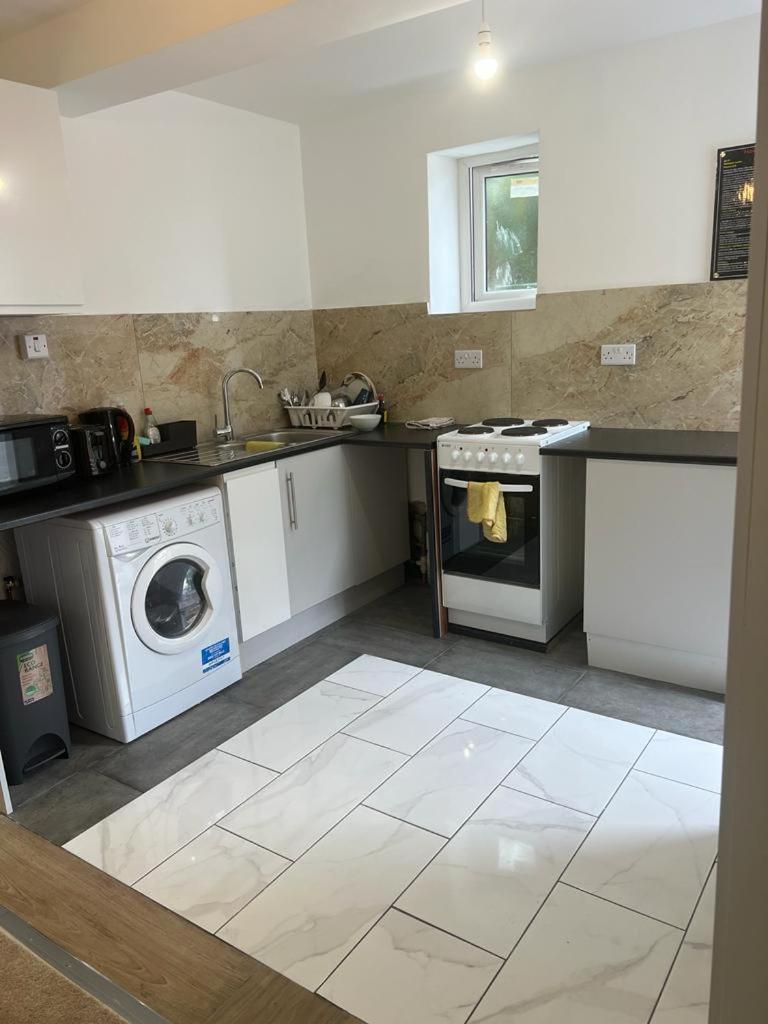 Starlet Property Wanstead Ngoại thất bức ảnh