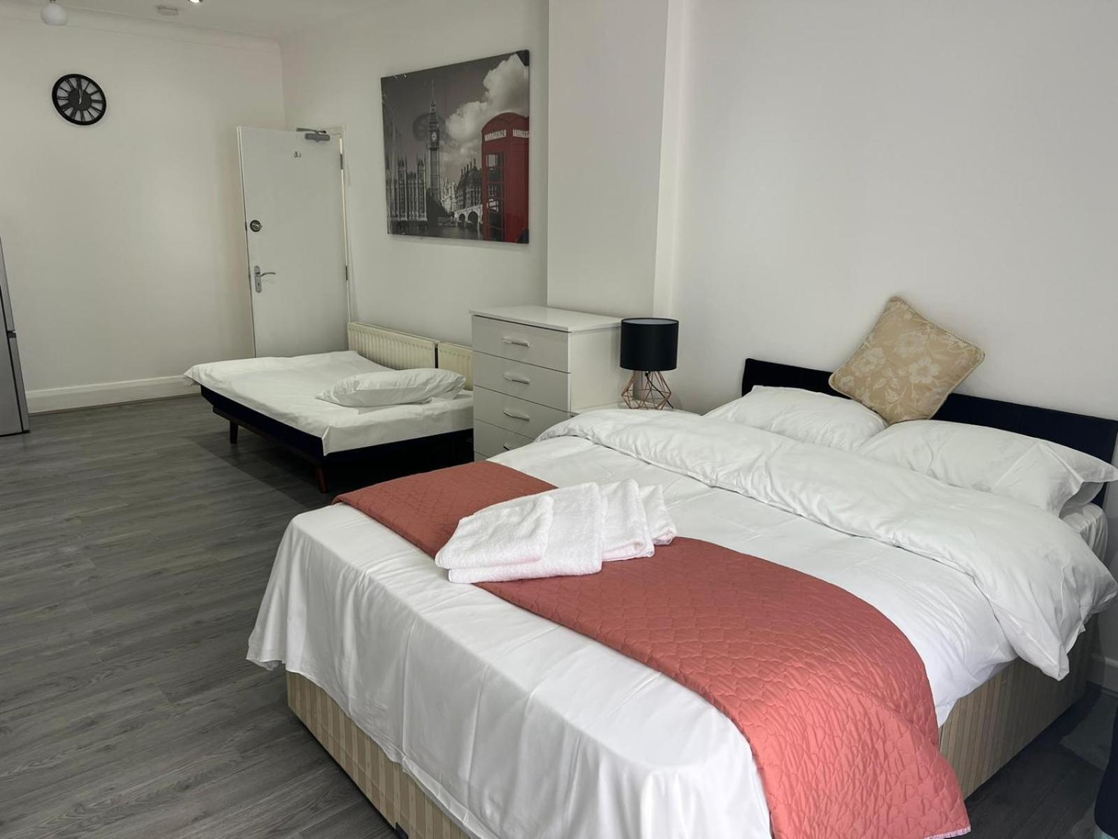 Starlet Property Wanstead Ngoại thất bức ảnh