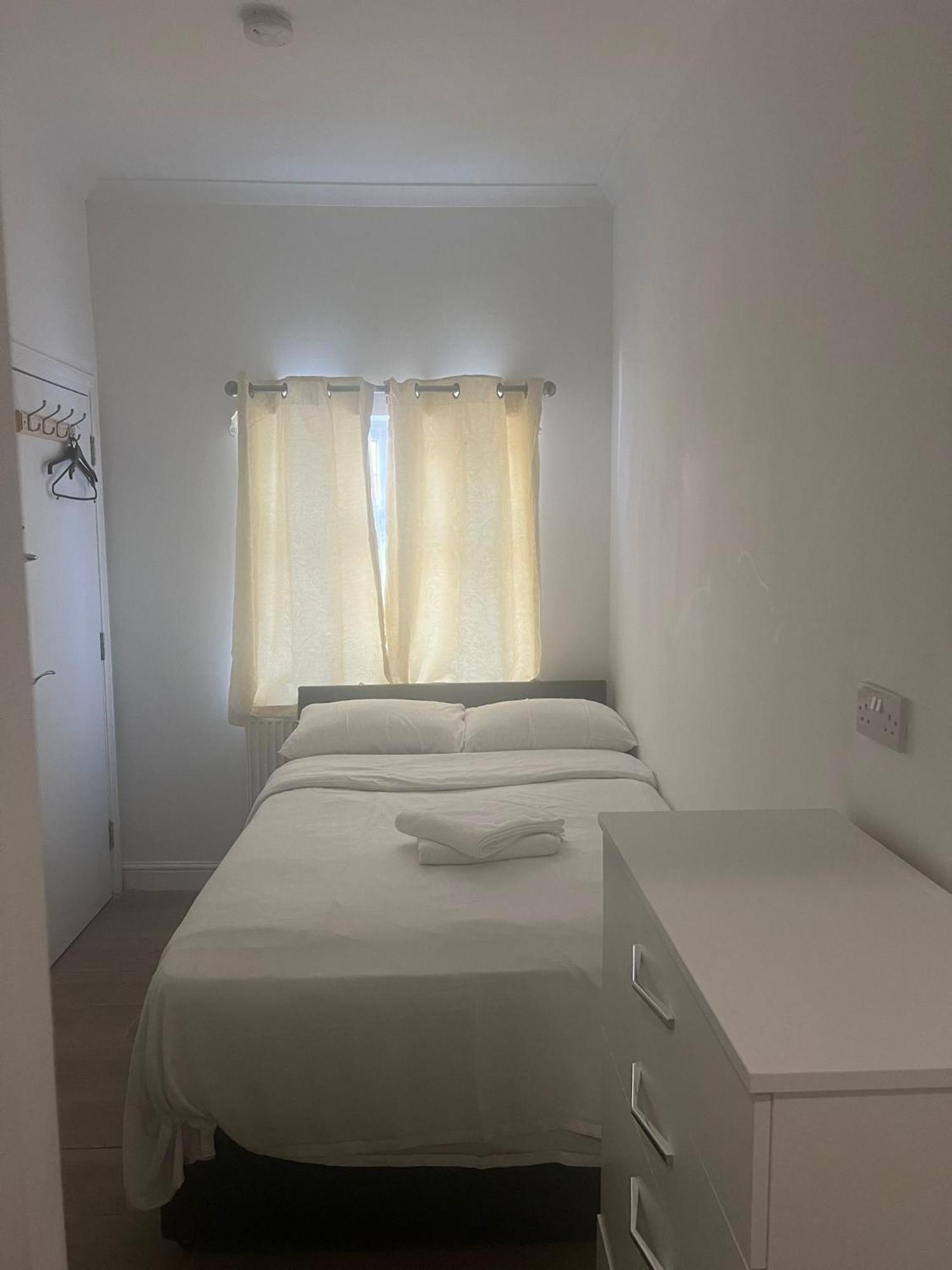 Starlet Property Wanstead Ngoại thất bức ảnh