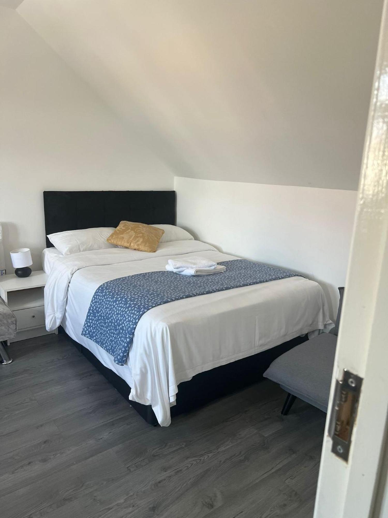 Starlet Property Wanstead Ngoại thất bức ảnh