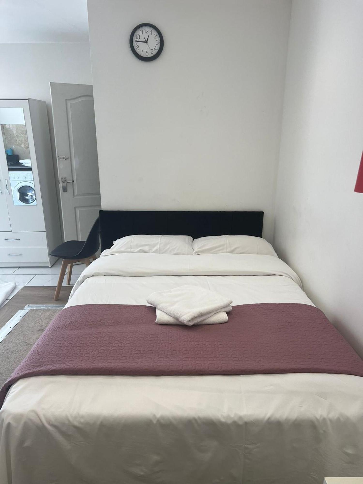 Starlet Property Wanstead Ngoại thất bức ảnh